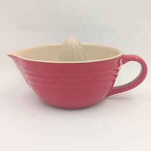 7.5" Le Creuset Stoneware Citrus Lemon Juicer Reamer Red